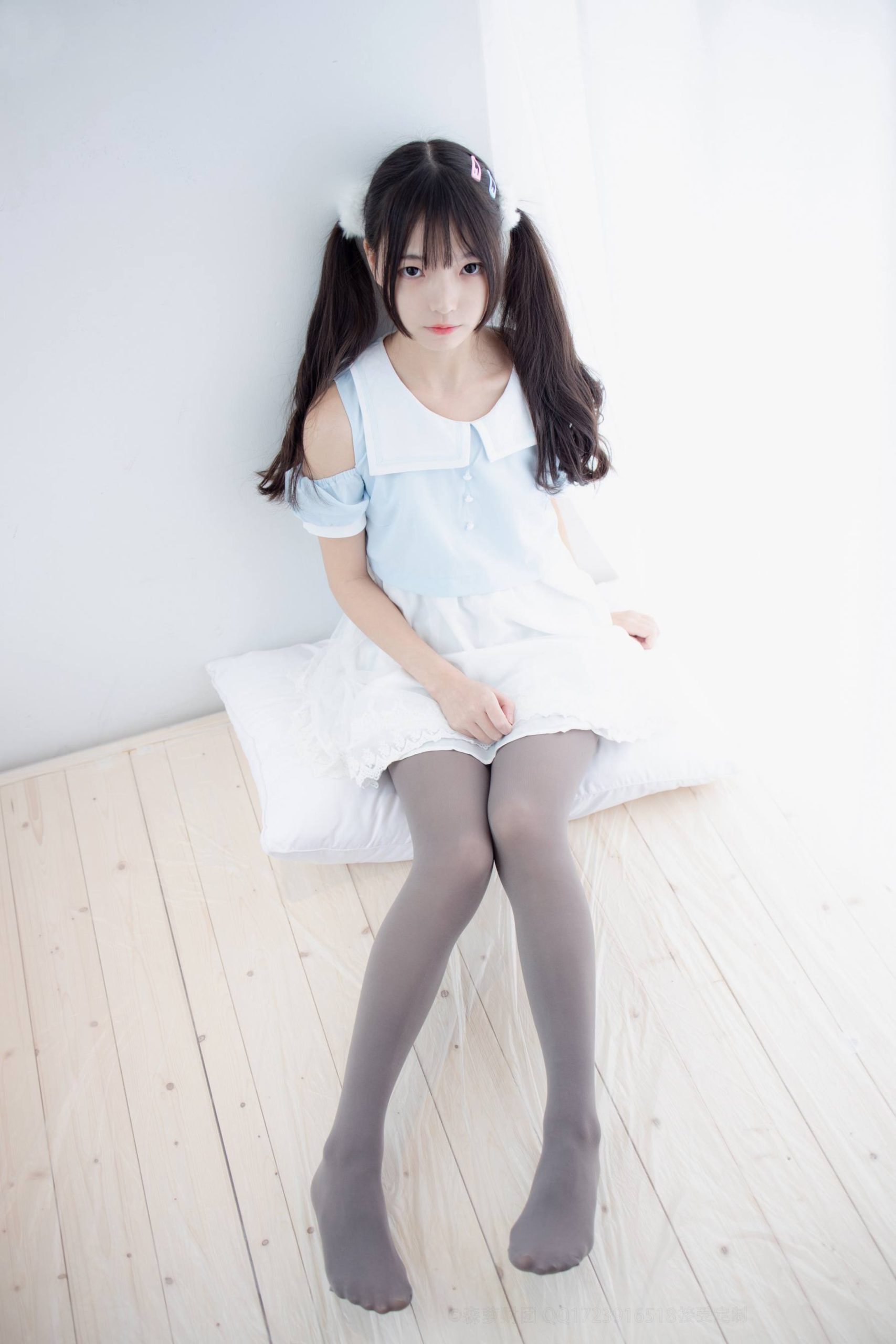 图片[2]-超级甜美的灰丝小姑娘【86P】20005-嘿图库