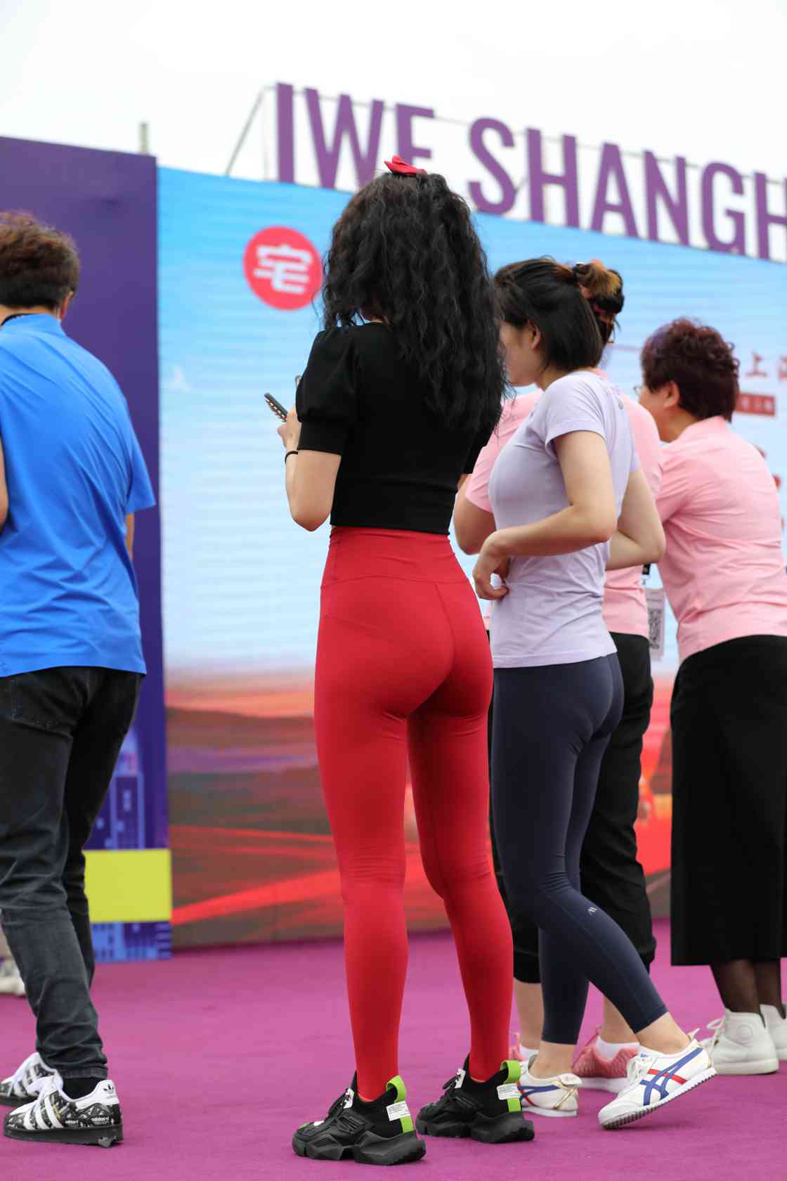 图片[4]-【免费】打扮的超有女孩感的女人【20P】04020-嘿图库