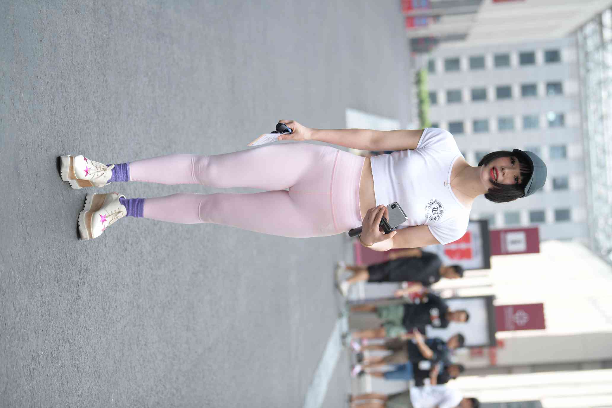 图片[2]-短发鸭舌帽时尚女生【102P】04022-嘿图库