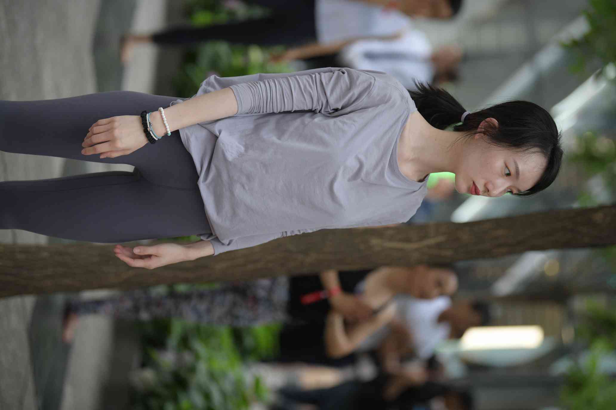 图片[5]-做瑜伽的小女人【75P】04023-嘿图库