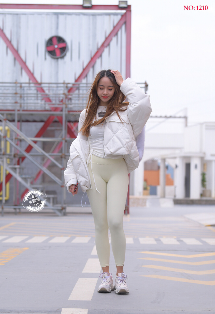 图片[2]-漂亮的白色瑜伽裤女孩 J1441 696P1V-21.4GB-嘿图库