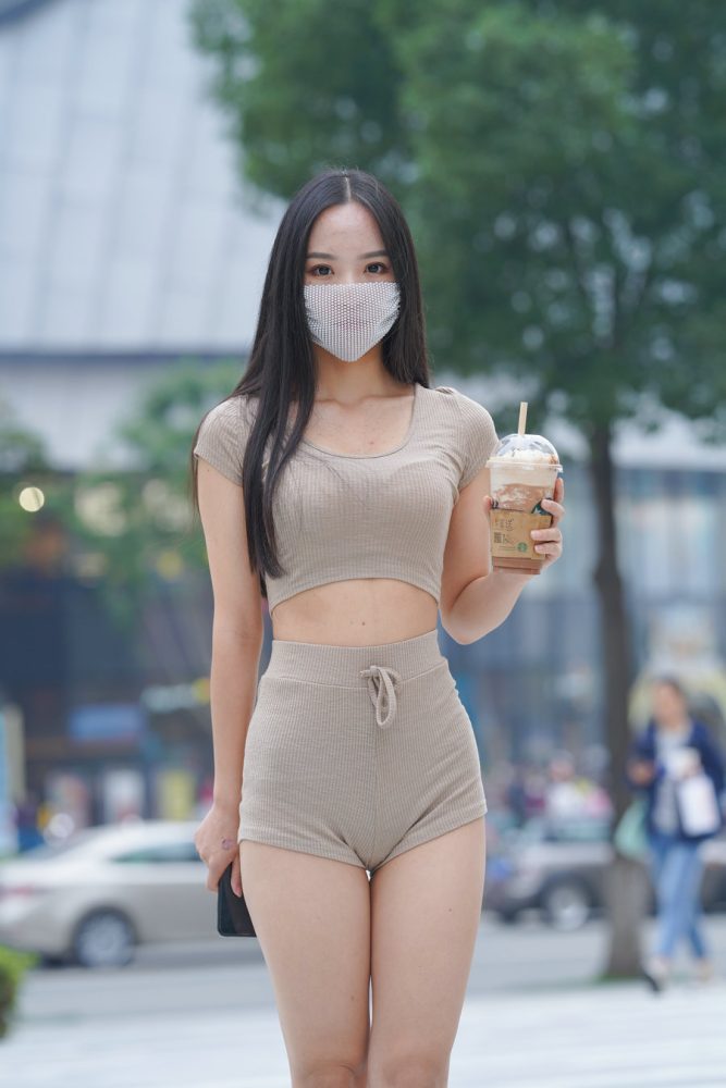 J2027 417P5V-14.9GB-嘿图库