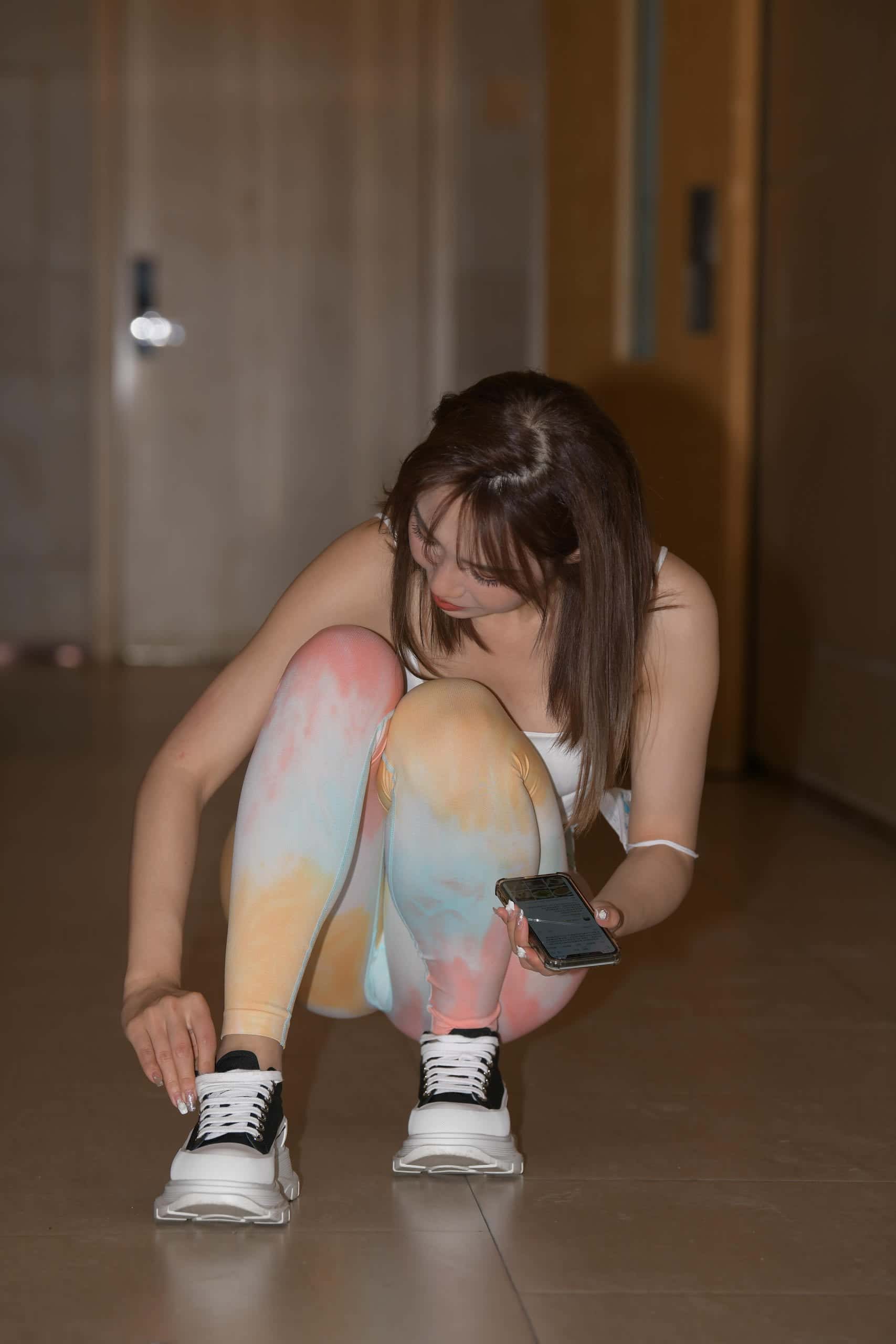 图片[3]-彩虹瑜伽裤妹子【763P】J2921-嘿图库