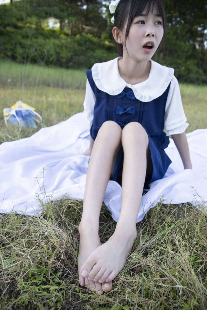 非常甜美的牛仔裙女孩【226P】20021-嘿图库