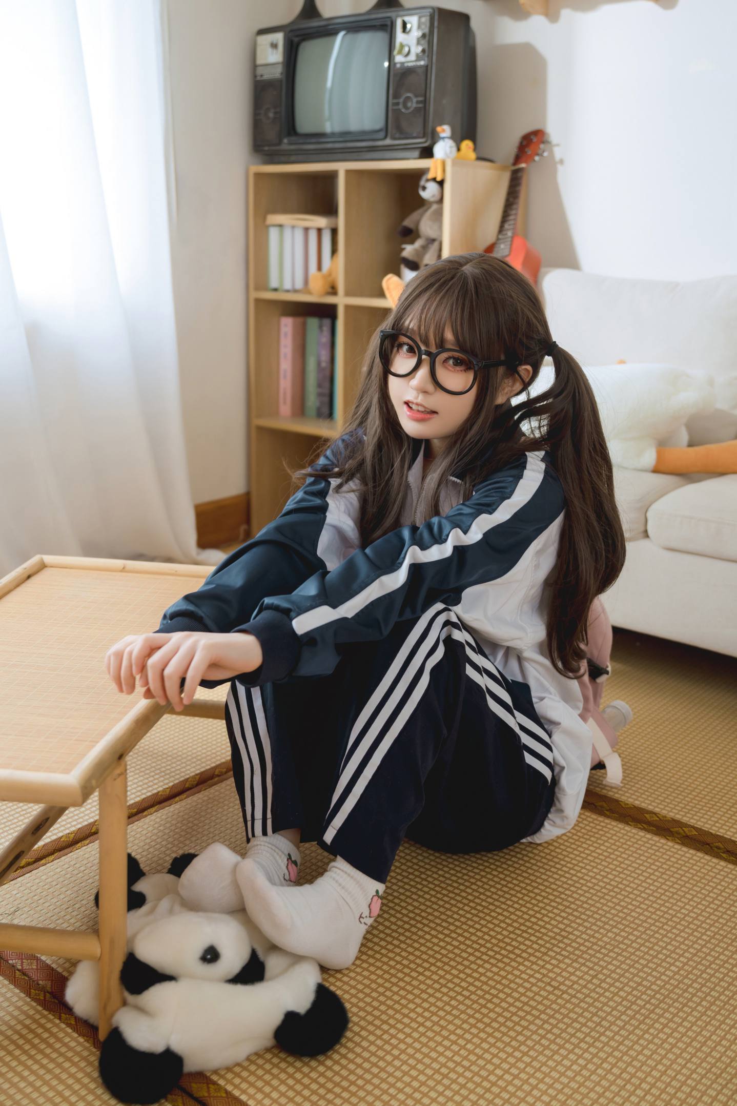 图片[2]-穿校服的双马尾女孩【64P】20010-嘿图库