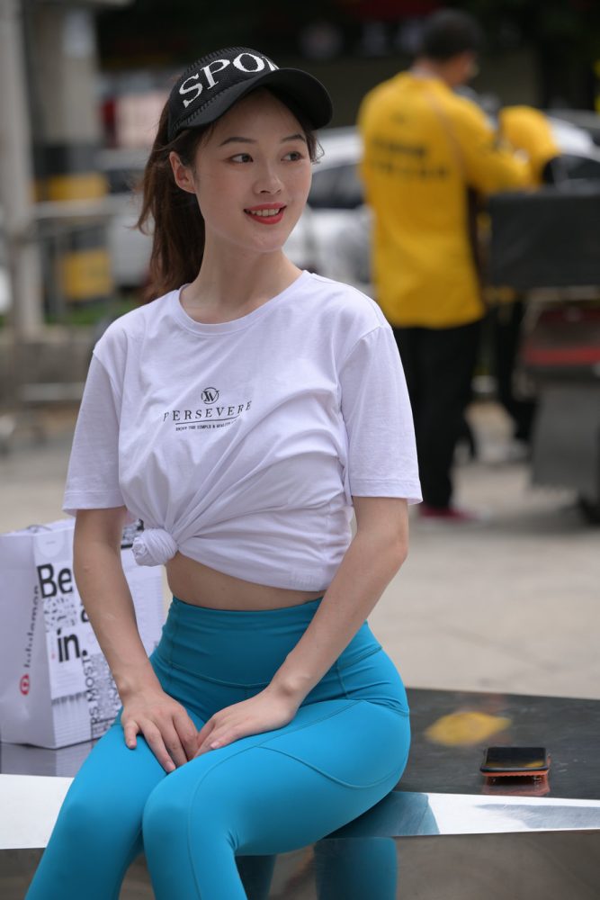 图片[2]-蓝色瑜伽裤阳光女孩J2095 611P1V-21.8GB-嘿图库