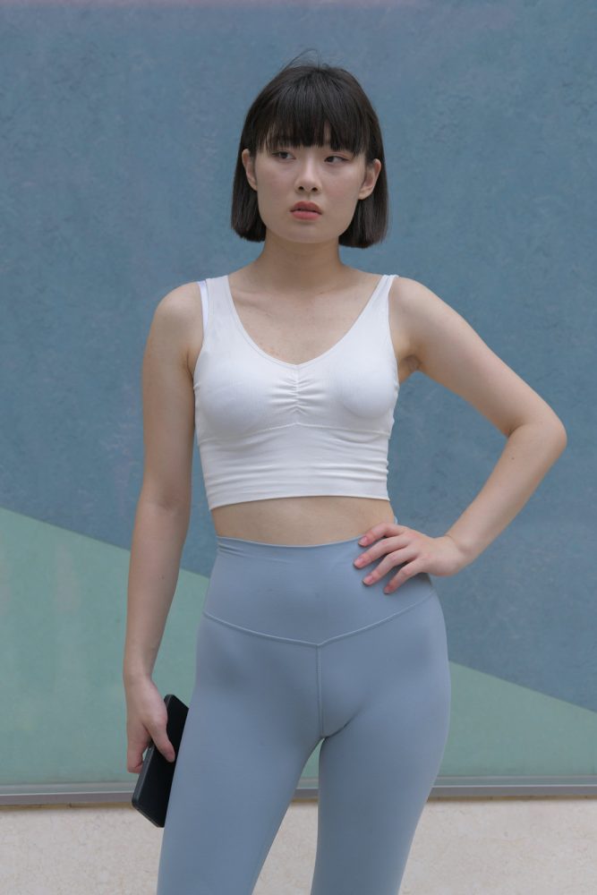 短发女孩J4175 379P2V-26.5GB-嘿图库