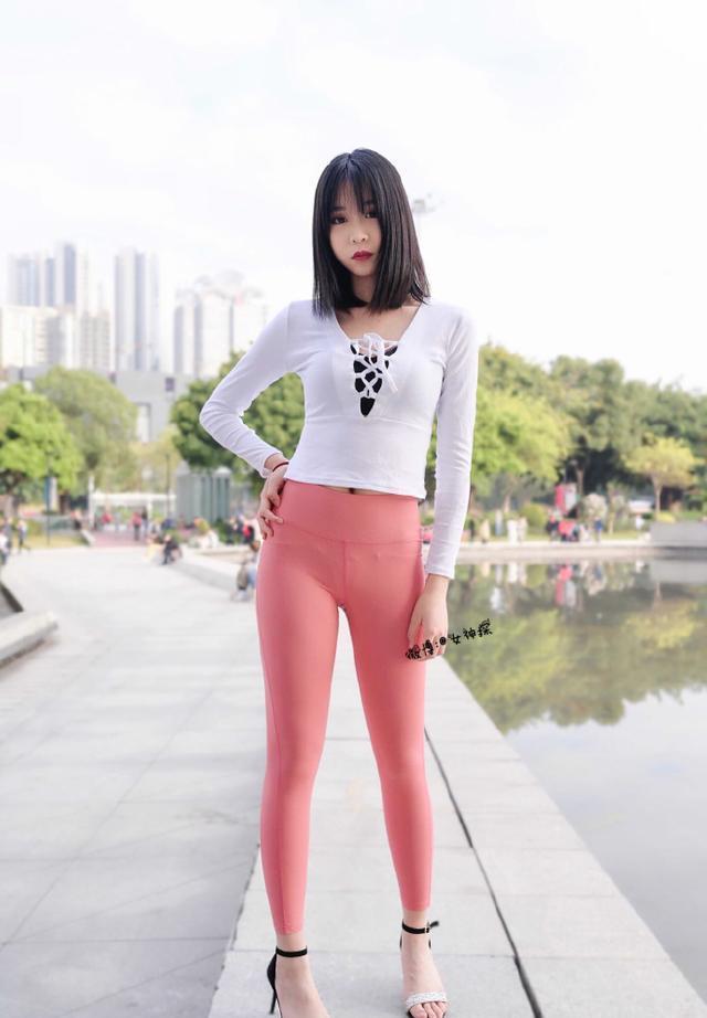 图片[2]-粉色瑜伽裤年轻女孩 J1311 417P17V-14.9GB-嘿图库