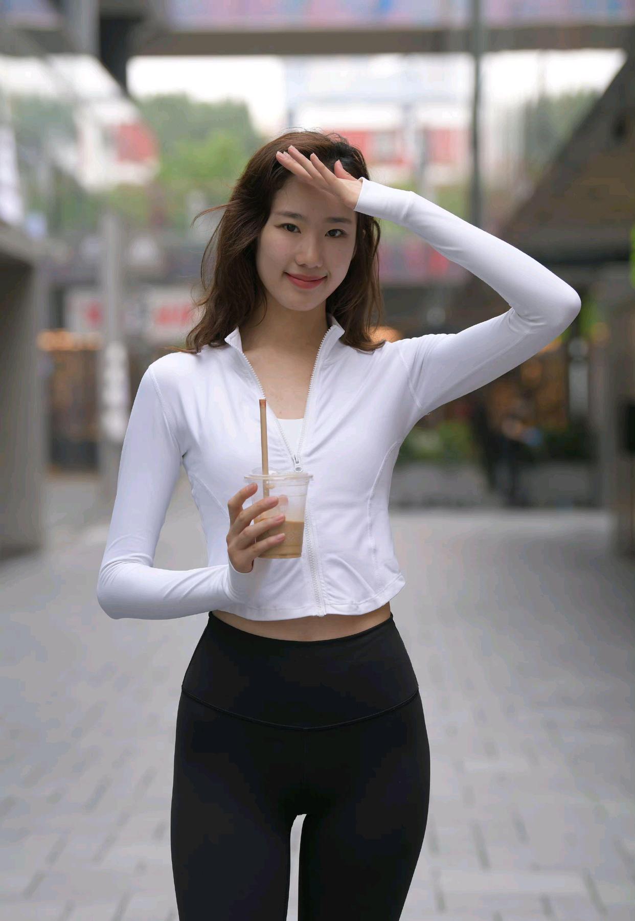 图片[4]-像刘亦菲的黑色瑜伽裤女孩J2237 340P1V-14.8GB-嘿图库