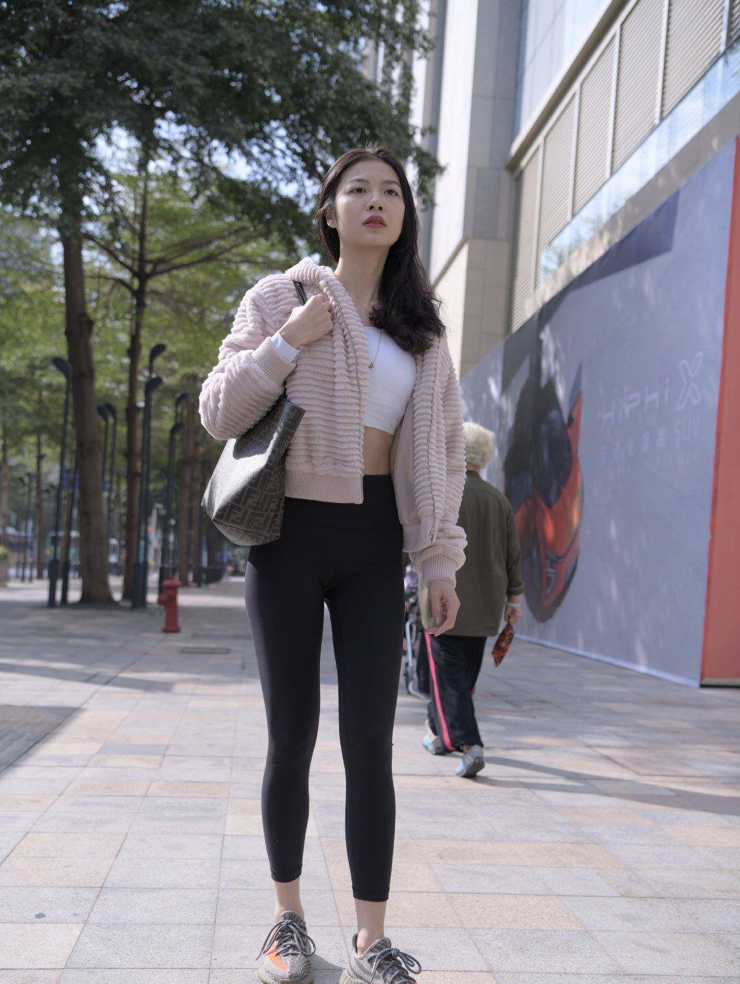 图片[2]-逛街的紧身瑜伽裤女孩 J1455 411P2V-26.6GB-嘿图库