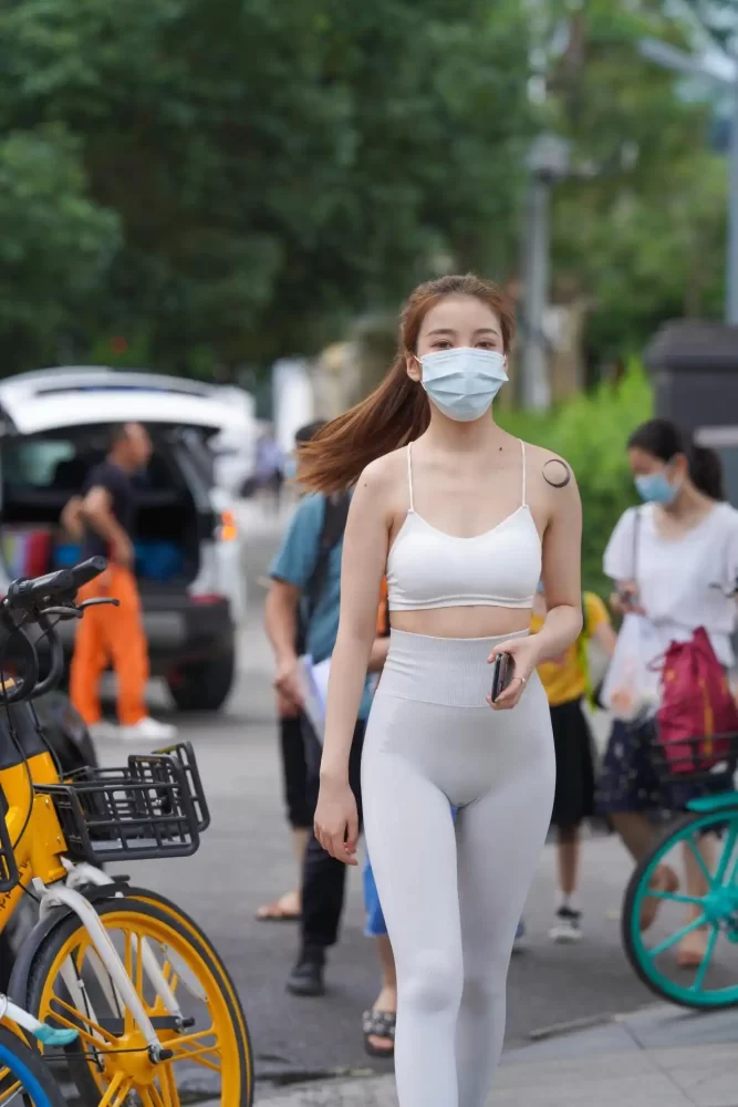 灰色瑜伽裤女孩 J1323 723P4V-17.9GB-嘿图库