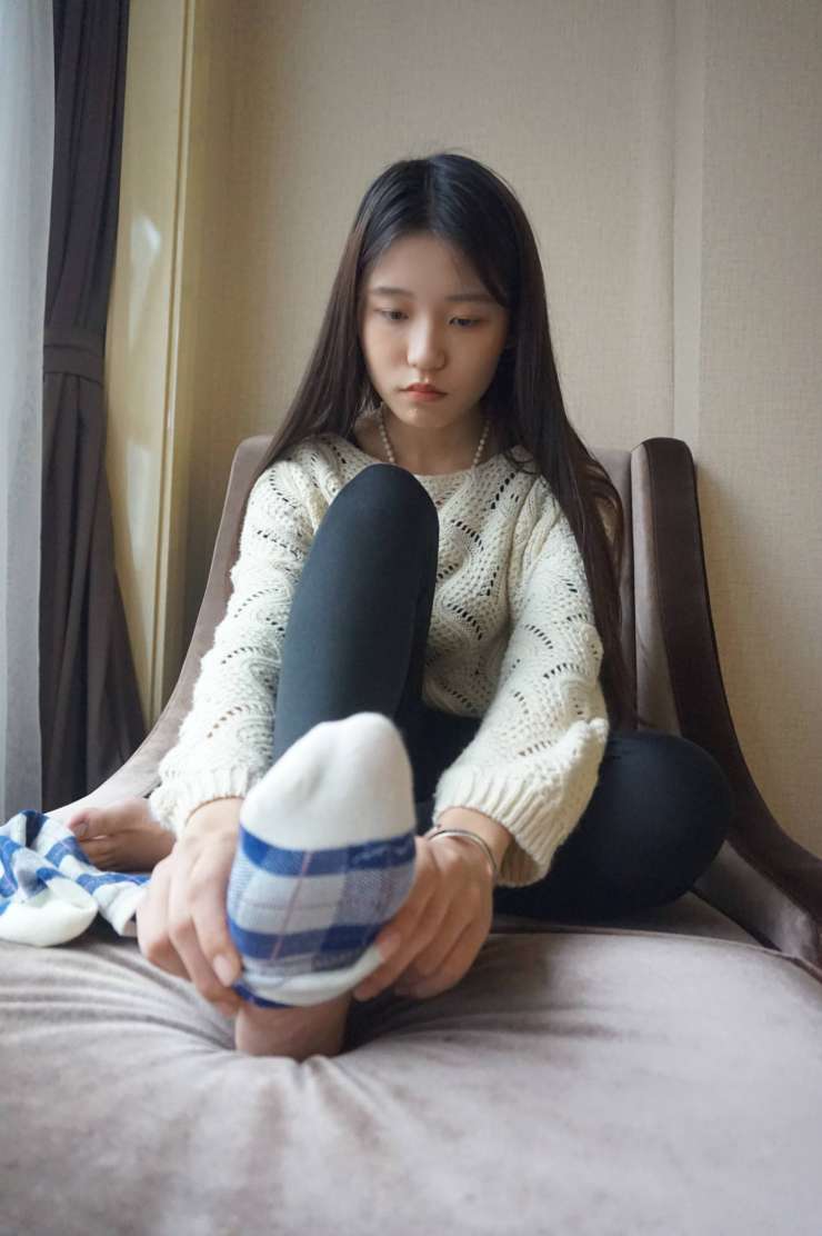 图片[5]-眼神很清澈的赤脚女孩【59P】20020-嘿图库