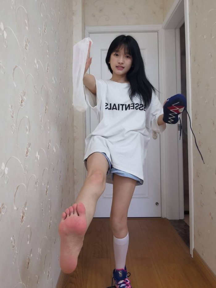 调皮的白袜女孩【149P】20017-嘿图库