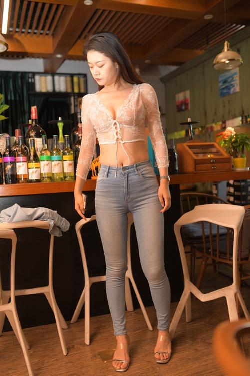 图片[4]-紧身牛仔裤小女人J2186 622P2V-28.5GB-嘿图库