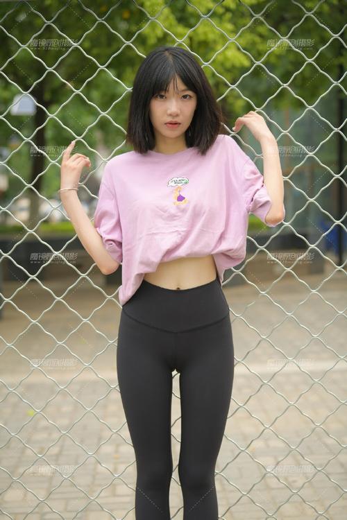 图片[5]-穿瑜伽裤打篮球的大三女孩J2198 463P1V-18.6GB-嘿图库