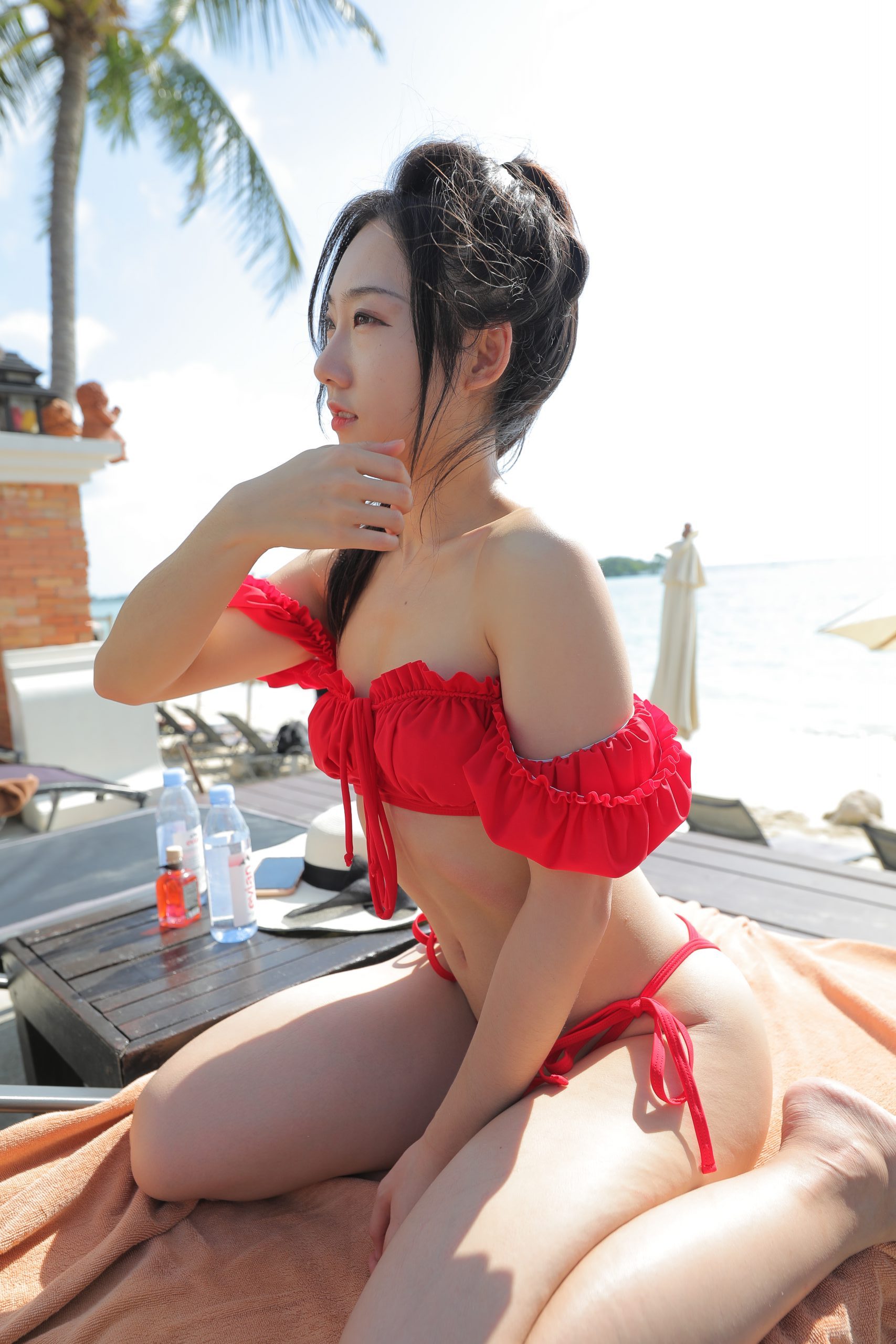 图片[3]-海边度假的红色比基尼小姐姐【364P】J0890-嘿图库