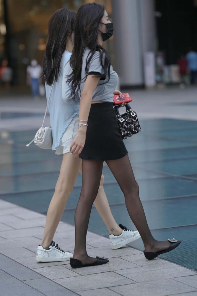 P0283 漂亮的黑丝美女【90P1V】1.29GB-嘿图库