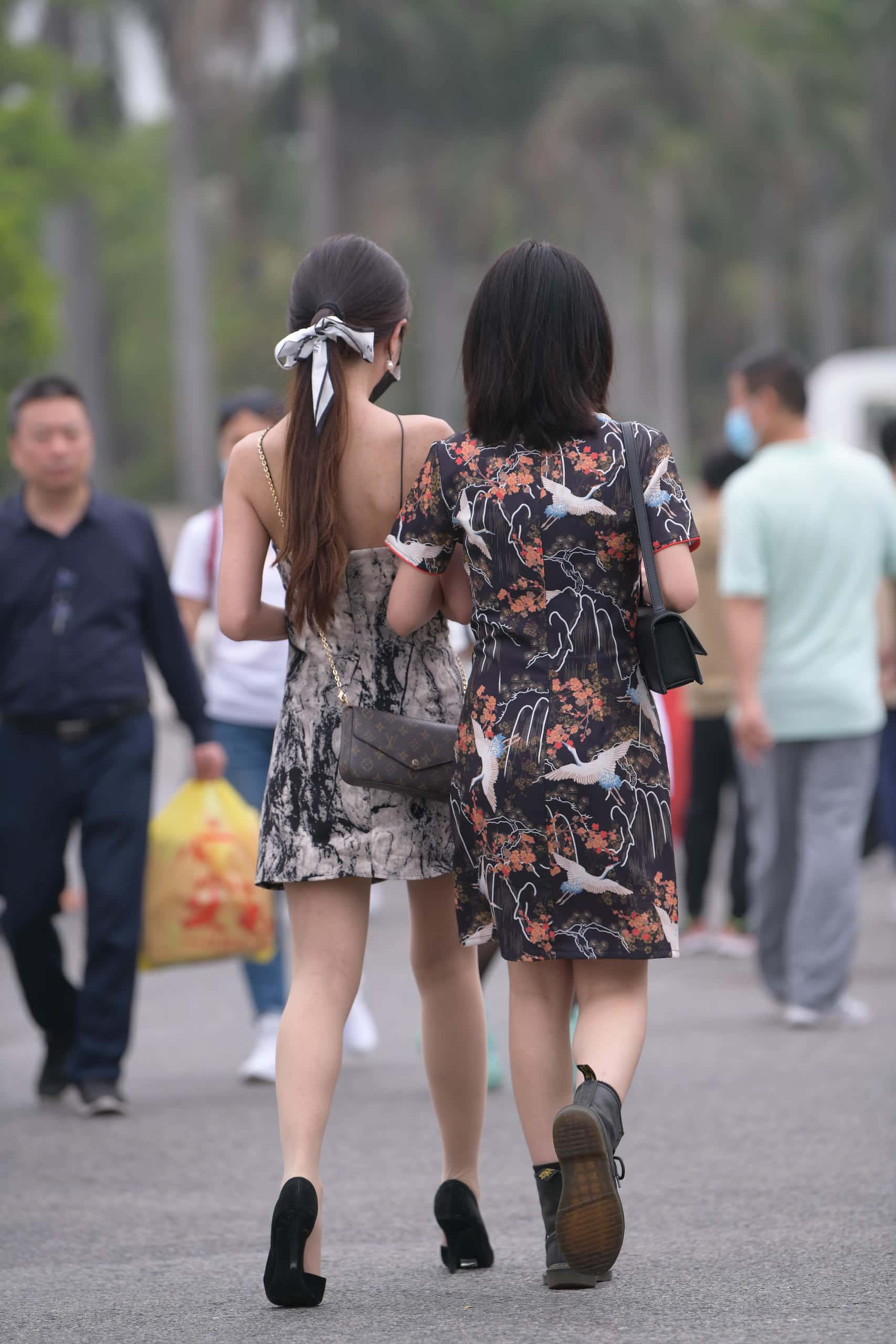 图片[2]-P0311 泼墨风吊带裙【121P】2.59GB-嘿图库