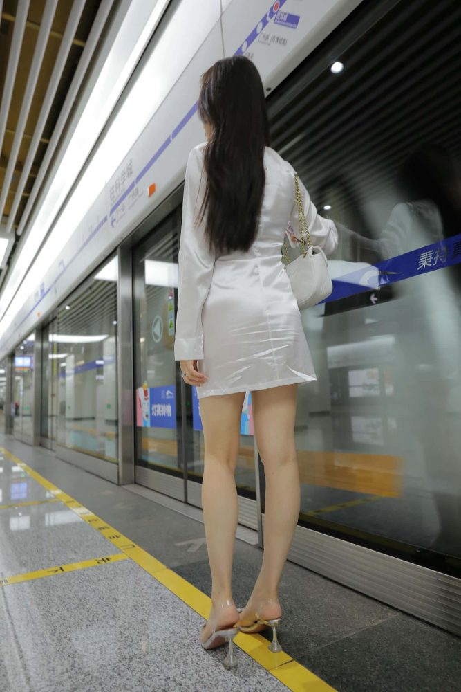 P0365 一个人的车展【668P12V】47.3GB-嘿图库